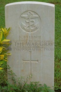 TRINCOMALEE WAR CEMETERY - DARROCH, NEIL